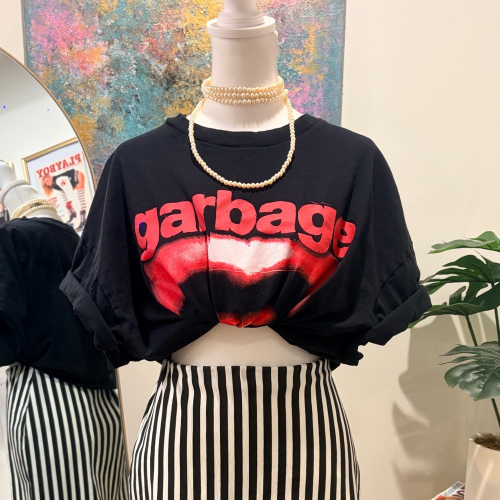 H&M Divided DIY Cropped Black Garbage Band tee size Large